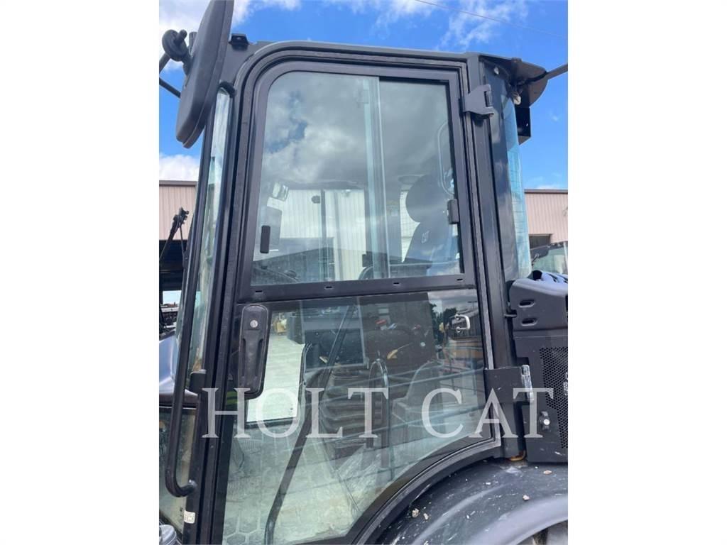 CAT 906 CAB Gumikerekes homlokrakodók