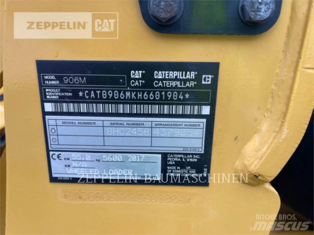 CAT 906M Gumikerekes homlokrakodók