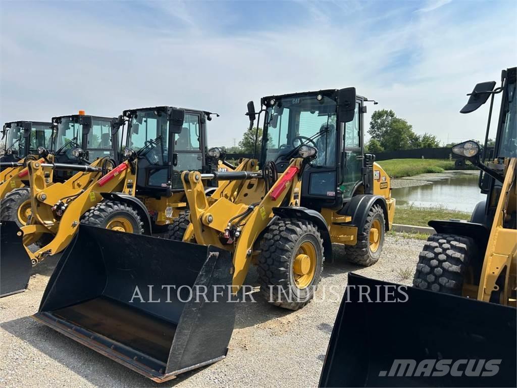 CAT 907-14 Gumikerekes homlokrakodók