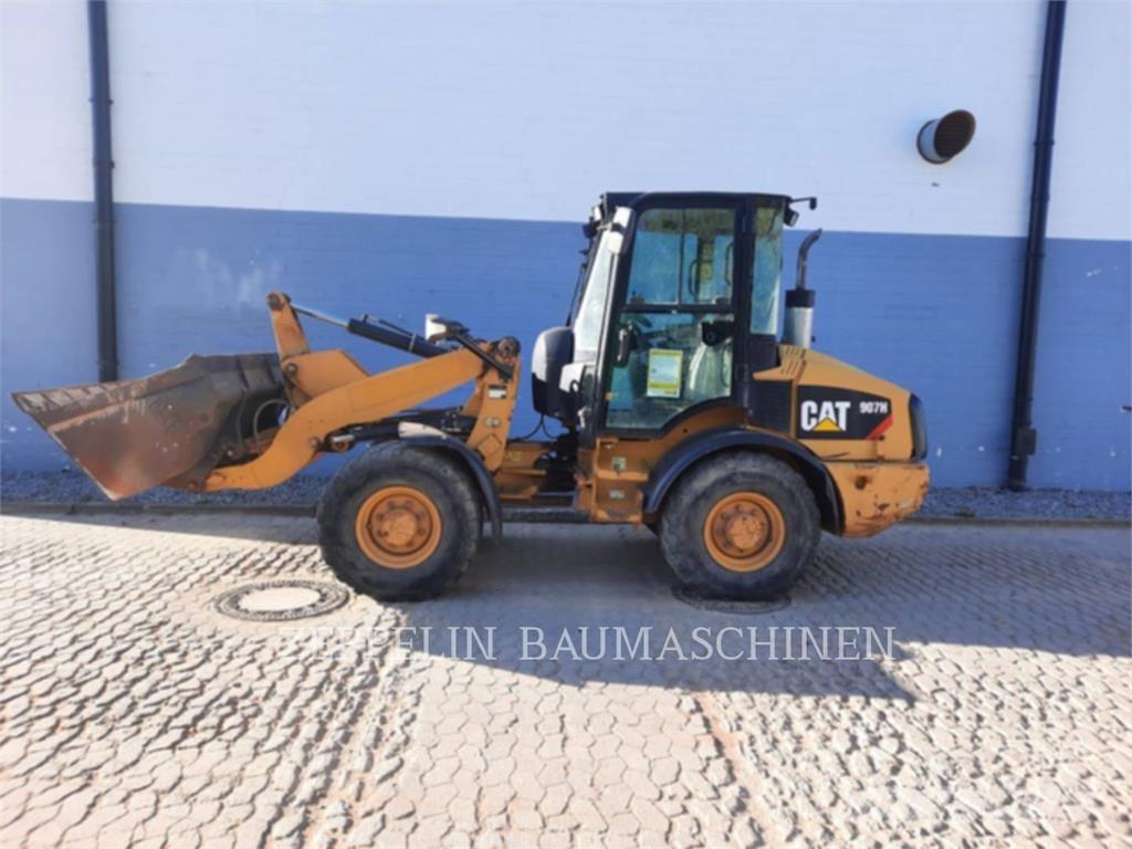 CAT 907H Gumikerekes homlokrakodók