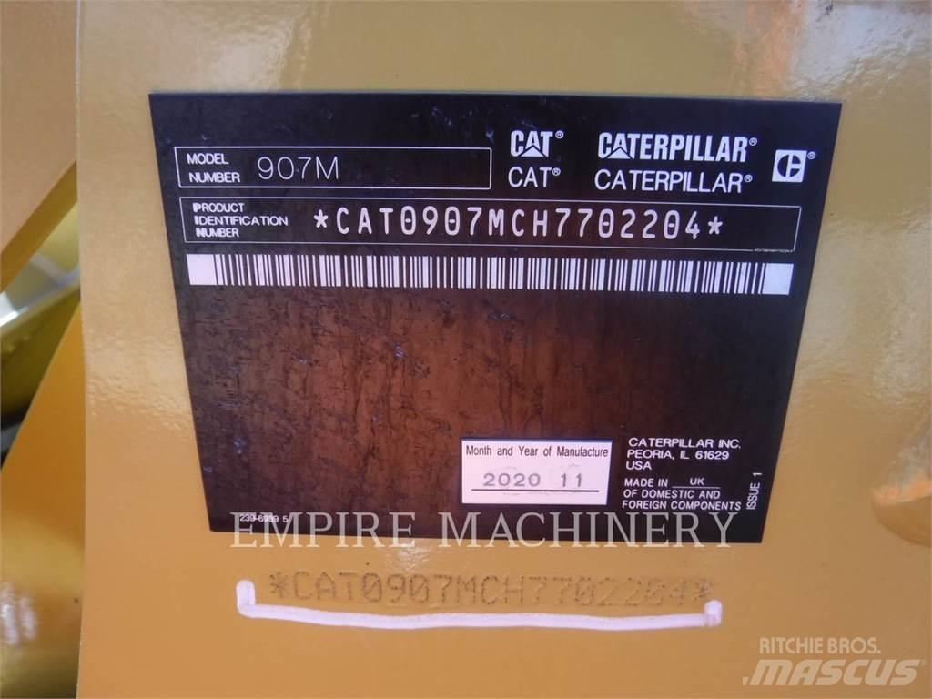 CAT 907M Gumikerekes homlokrakodók