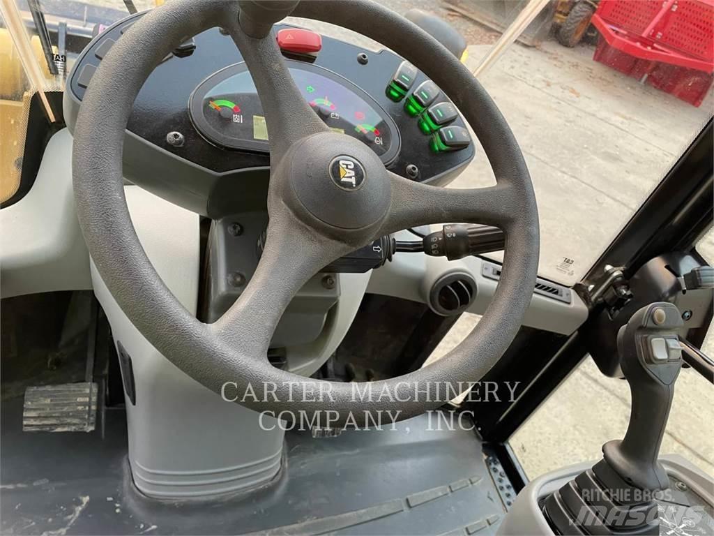 CAT 908 Gumikerekes homlokrakodók
