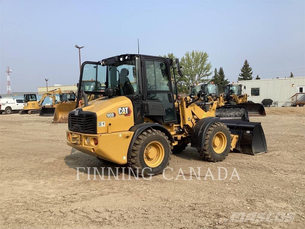 CAT 908 Gumikerekes homlokrakodók