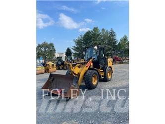 CAT 908-14 Gumikerekes homlokrakodók