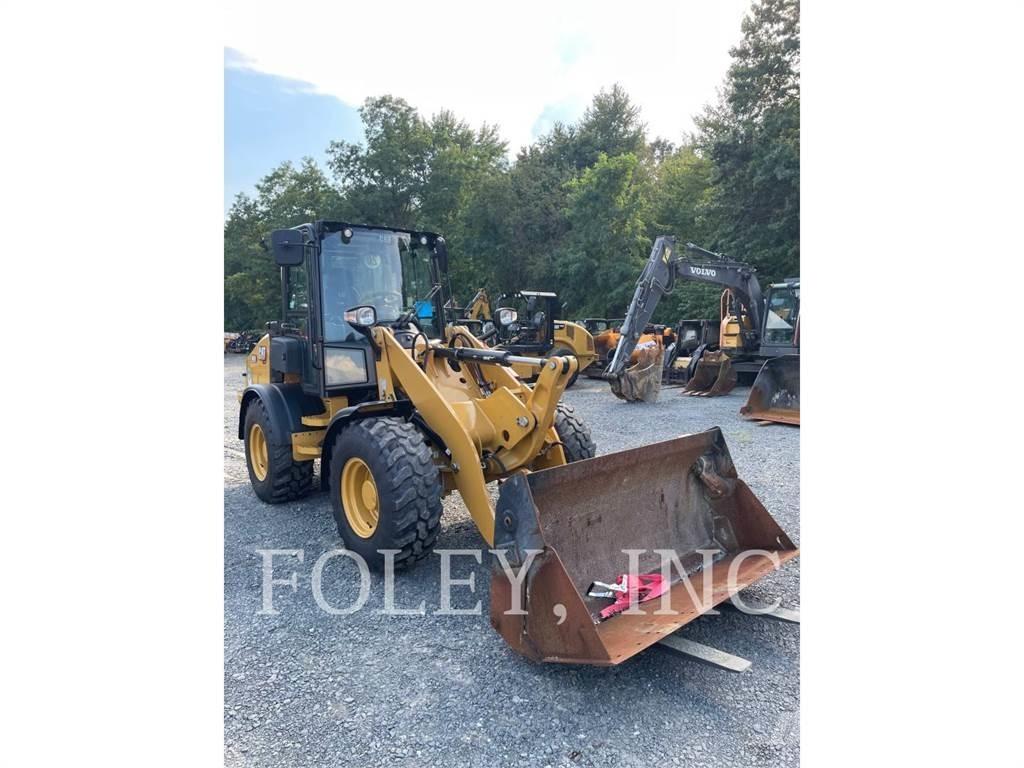 CAT 908-14 Gumikerekes homlokrakodók