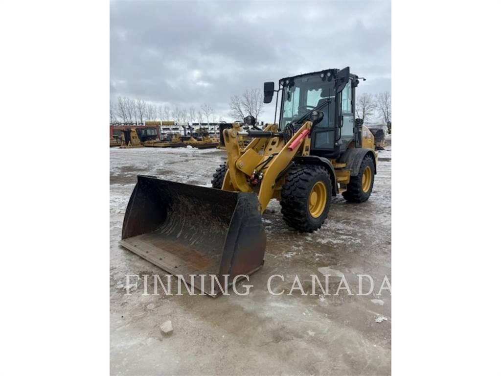 CAT 908-14 Gumikerekes homlokrakodók