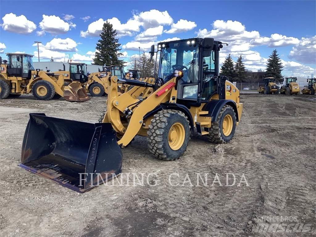 CAT 908-14 Gumikerekes homlokrakodók