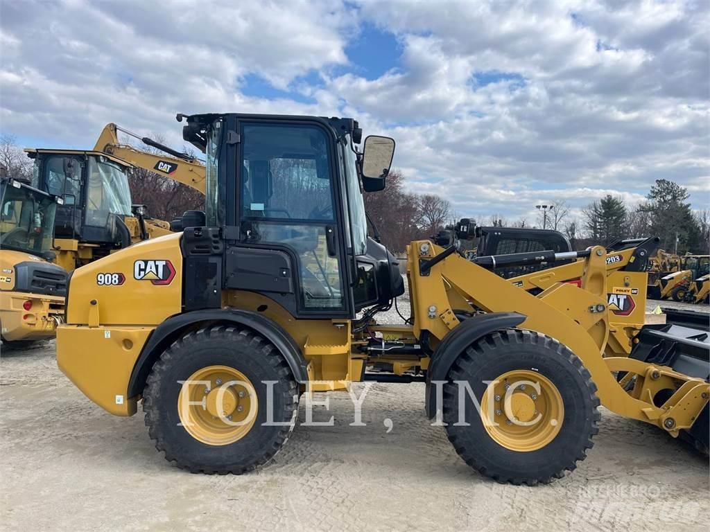 CAT 908-14 Gumikerekes homlokrakodók