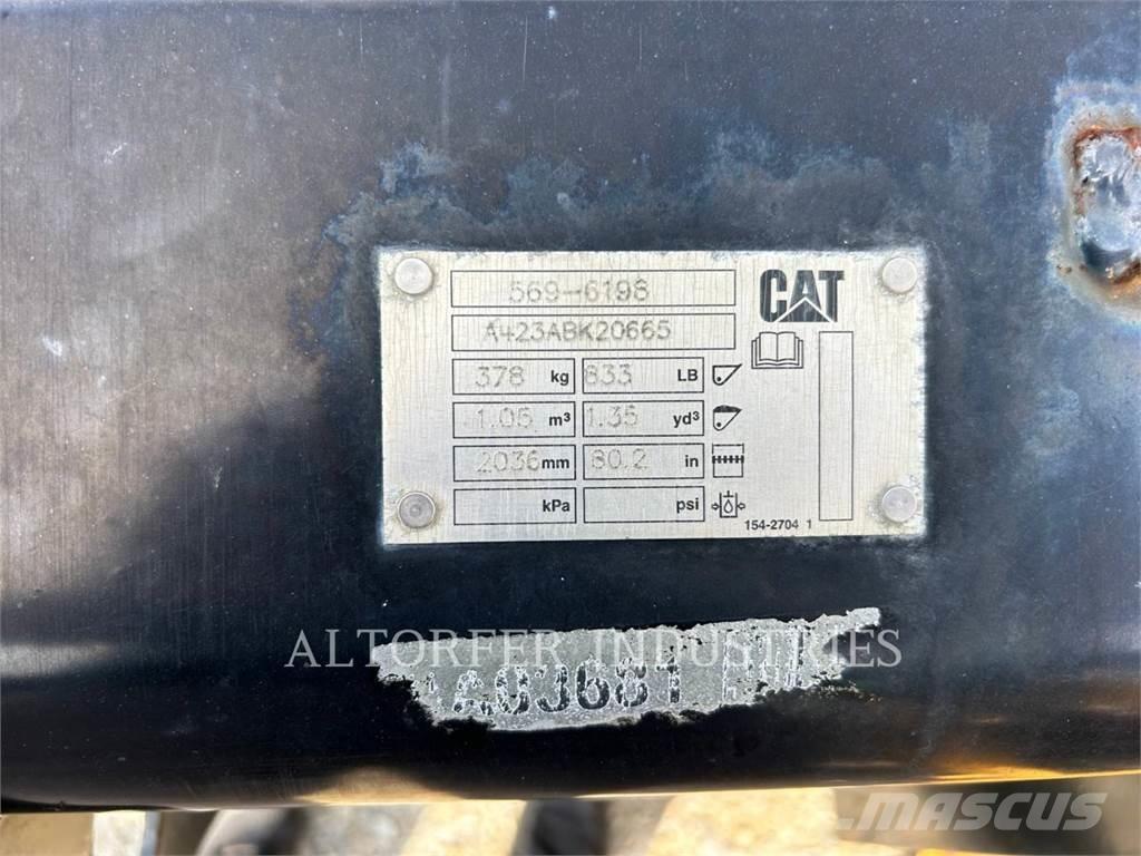 CAT 908-14 Gumikerekes homlokrakodók