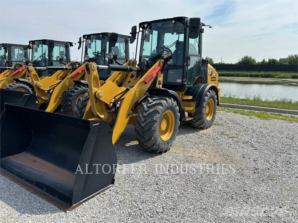 CAT 908-14 Gumikerekes homlokrakodók