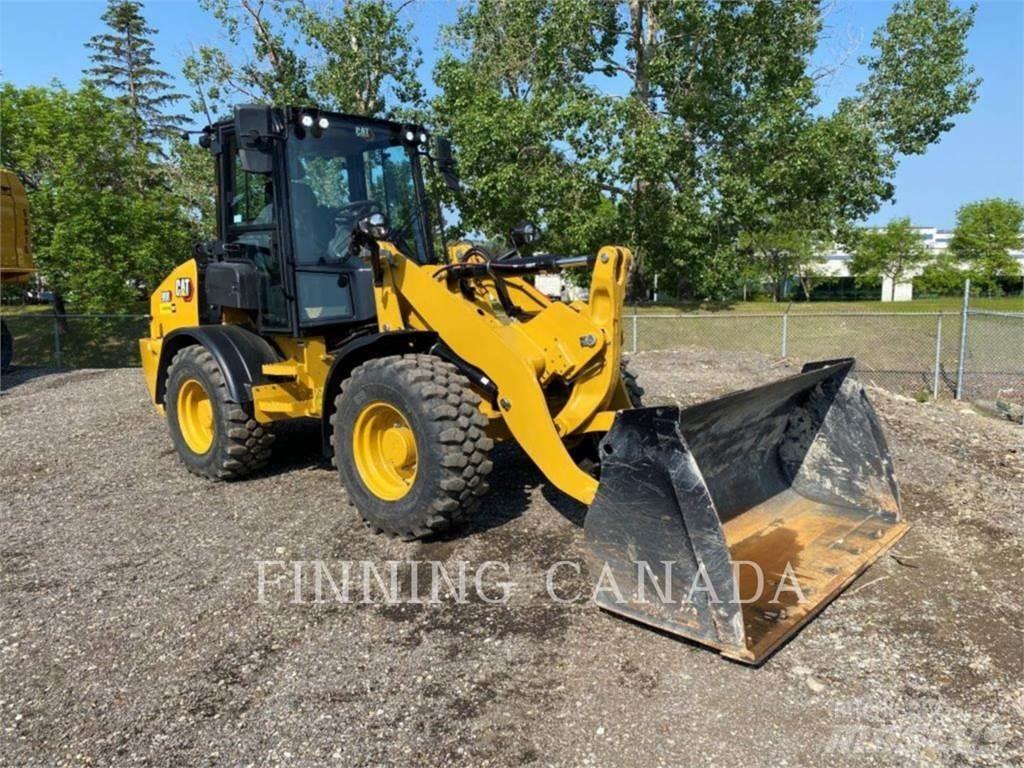 CAT 908-14 Gumikerekes homlokrakodók