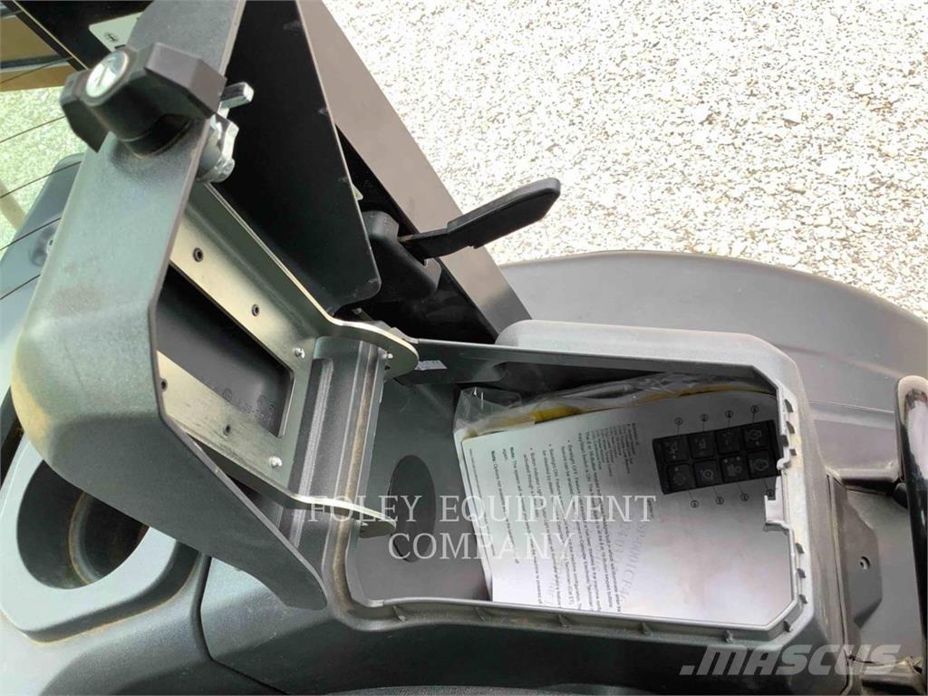 CAT 908-14 Gumikerekes homlokrakodók