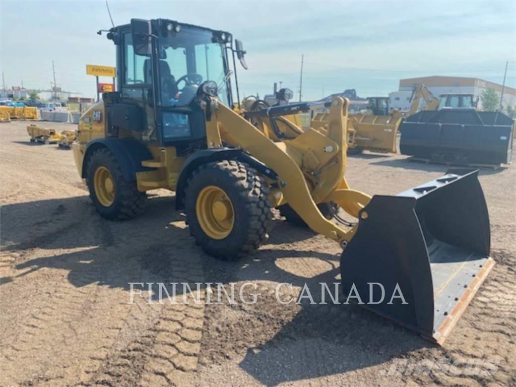 CAT 908-14 Gumikerekes homlokrakodók