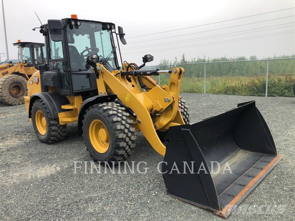 CAT 908-14 Gumikerekes homlokrakodók