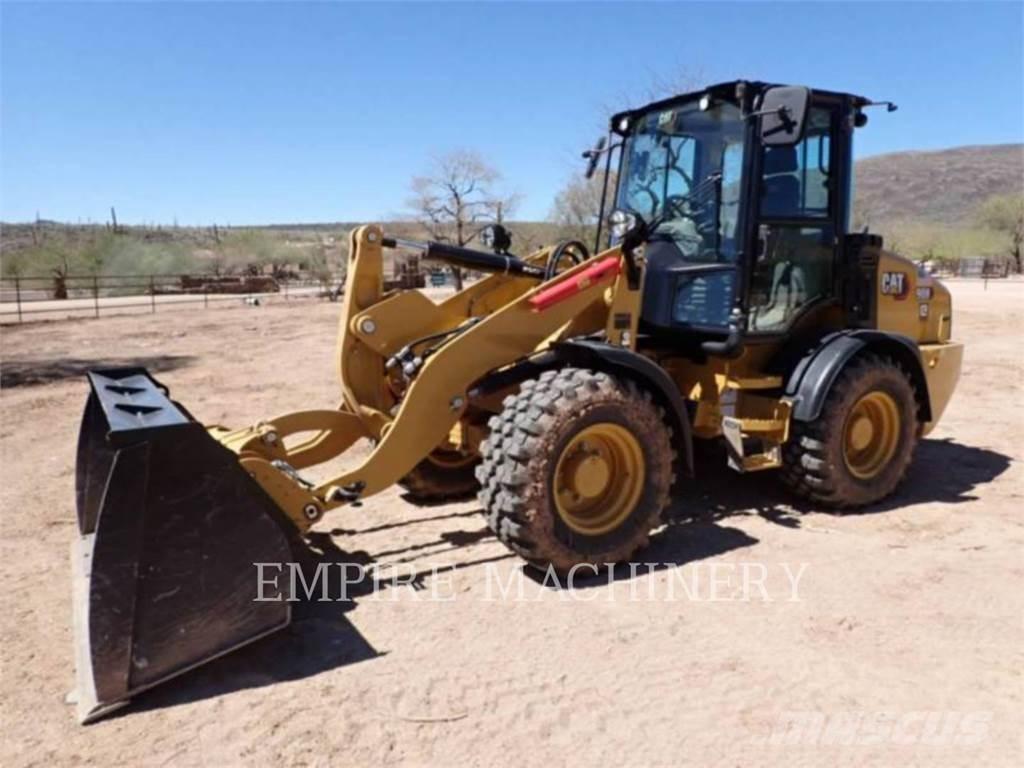 CAT 908-14 CA Gumikerekes homlokrakodók