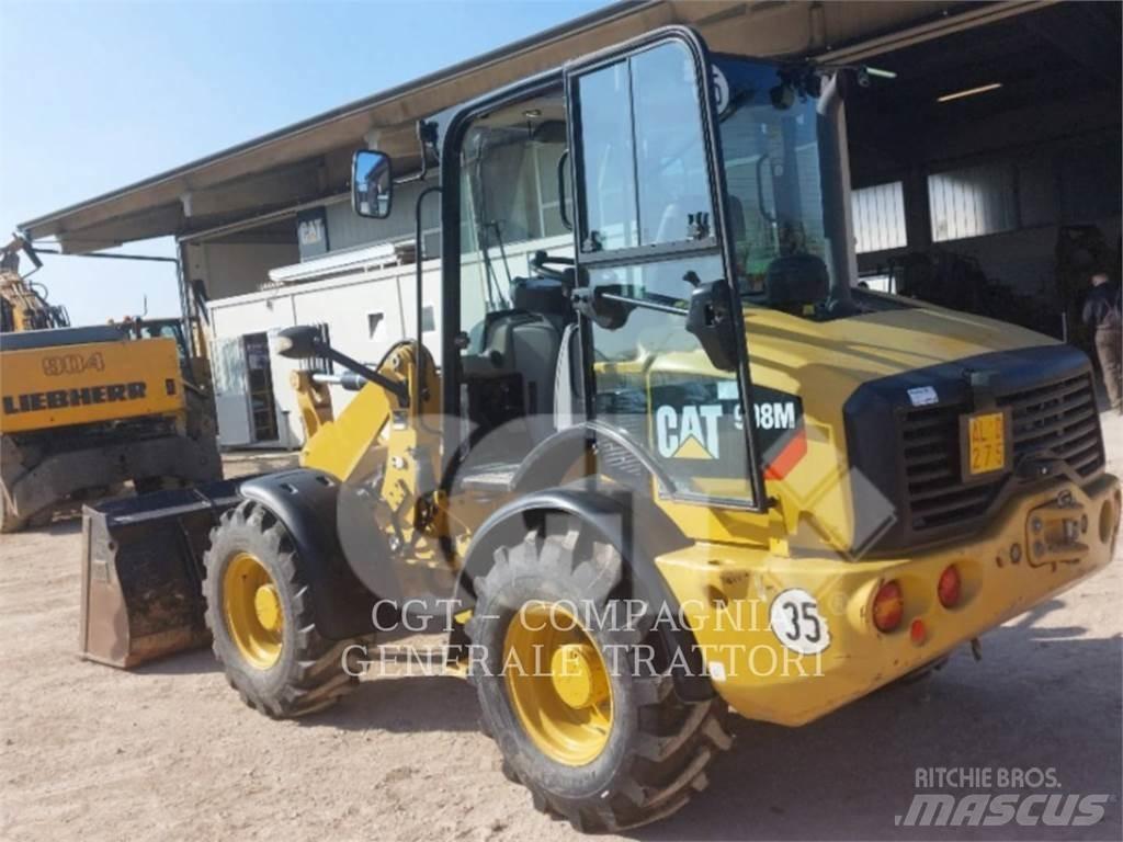 CAT 908 M Gumikerekes homlokrakodók