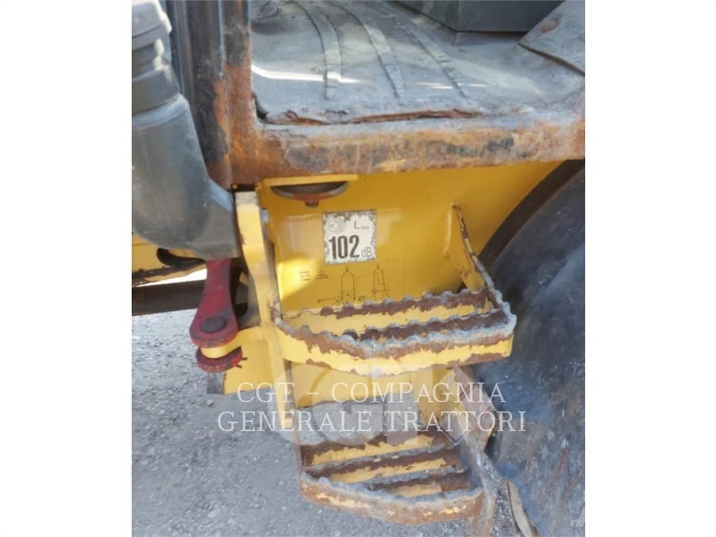 CAT 908H Gumikerekes homlokrakodók