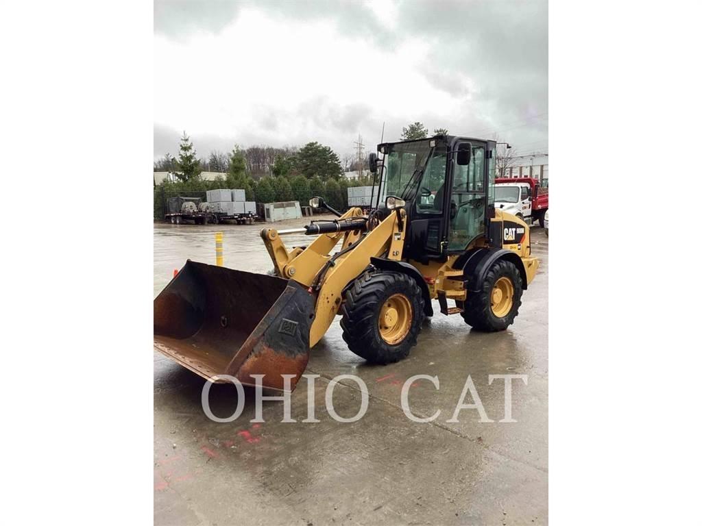 CAT 908M Mini homlokrakodók