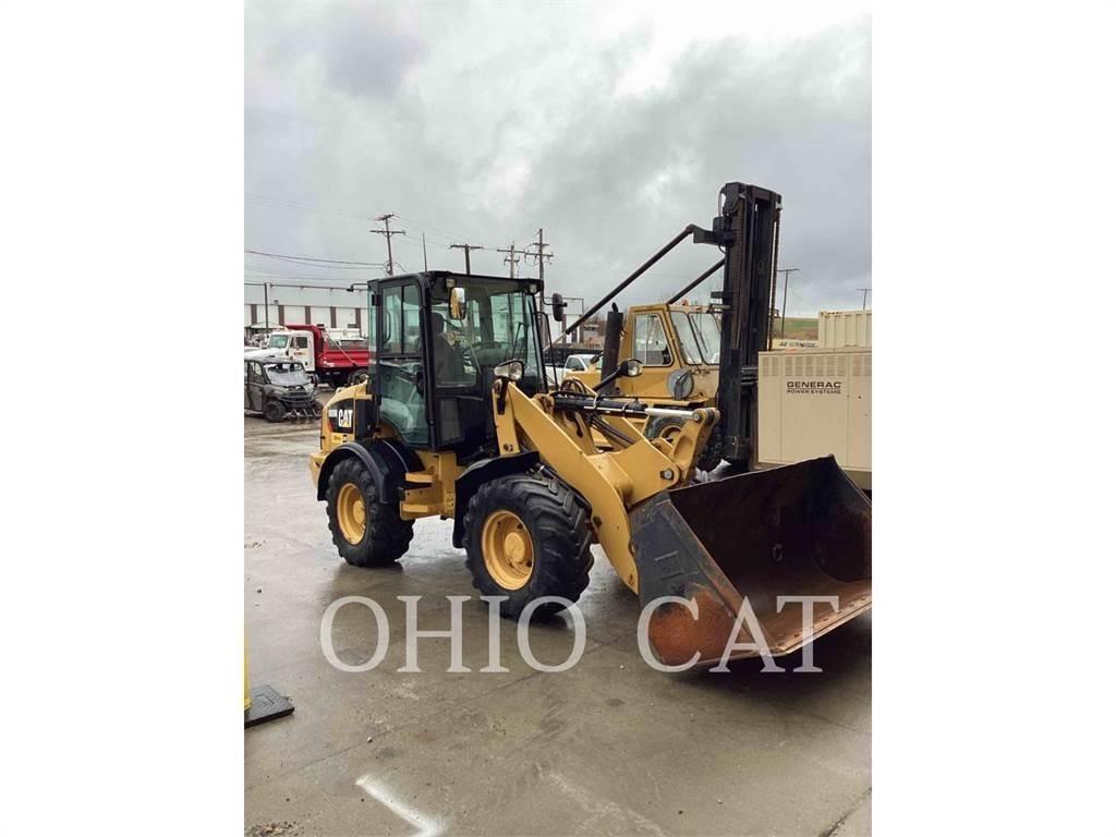 CAT 908M Mini homlokrakodók