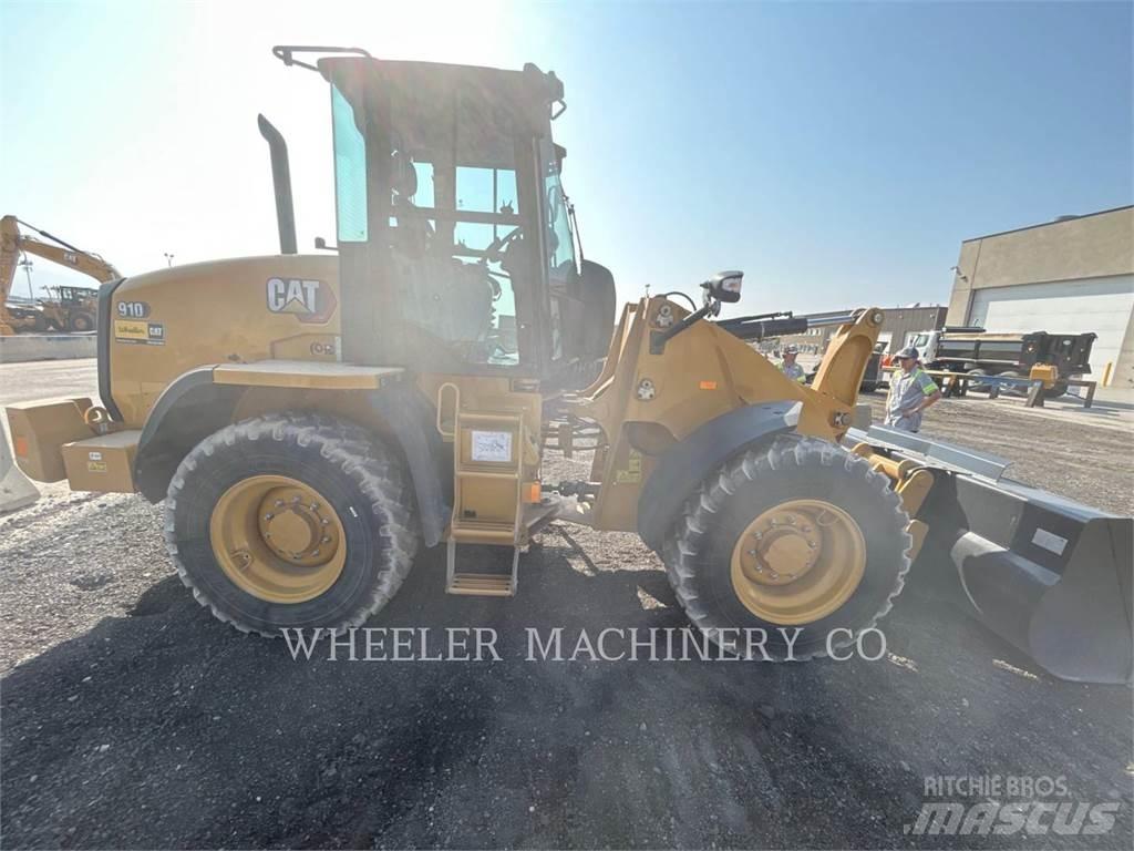 CAT 910 Gumikerekes homlokrakodók