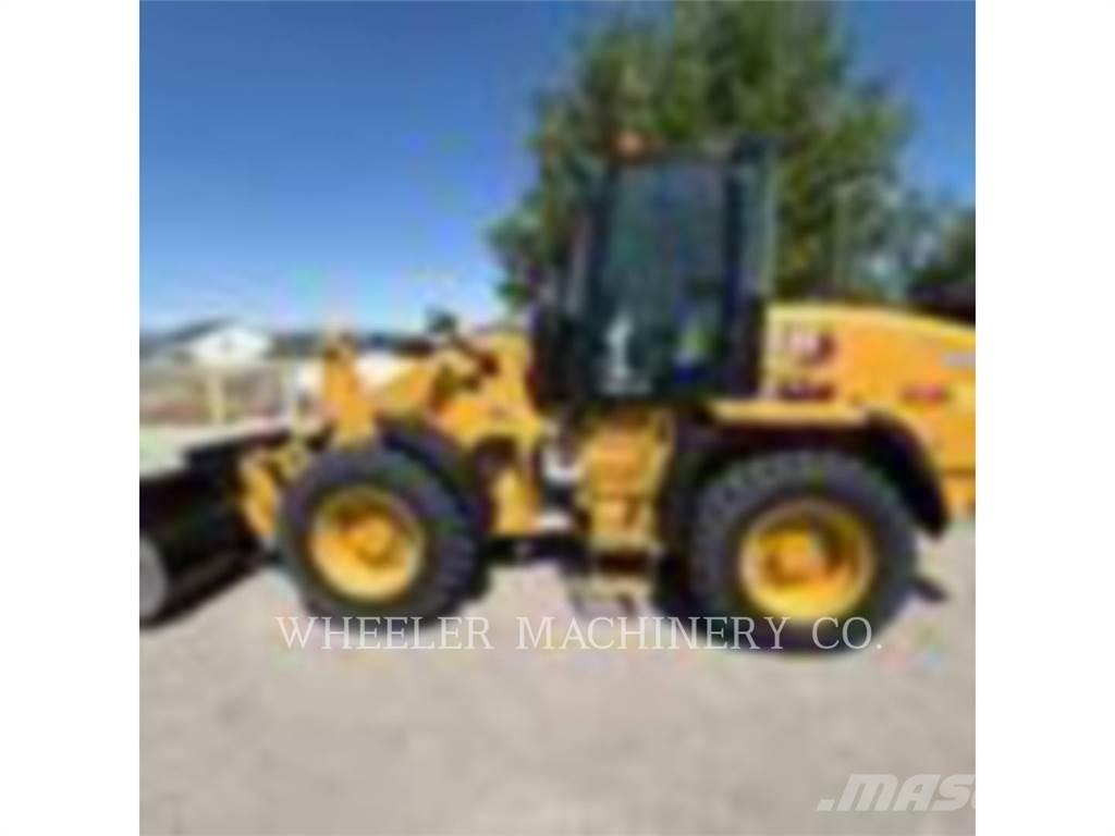 CAT 910 Gumikerekes homlokrakodók