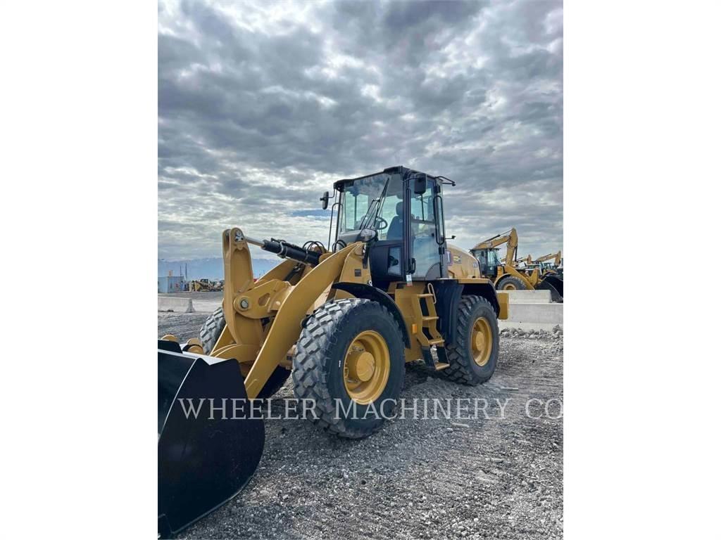 CAT 914 Gumikerekes homlokrakodók