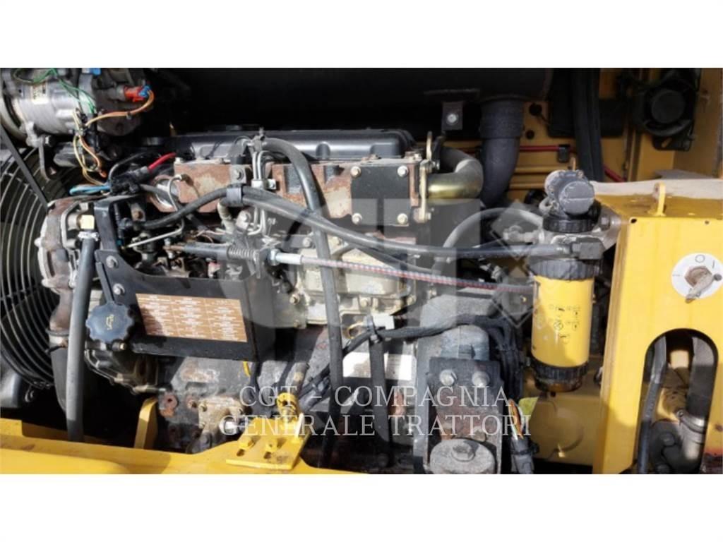 CAT 914G Gumikerekes homlokrakodók