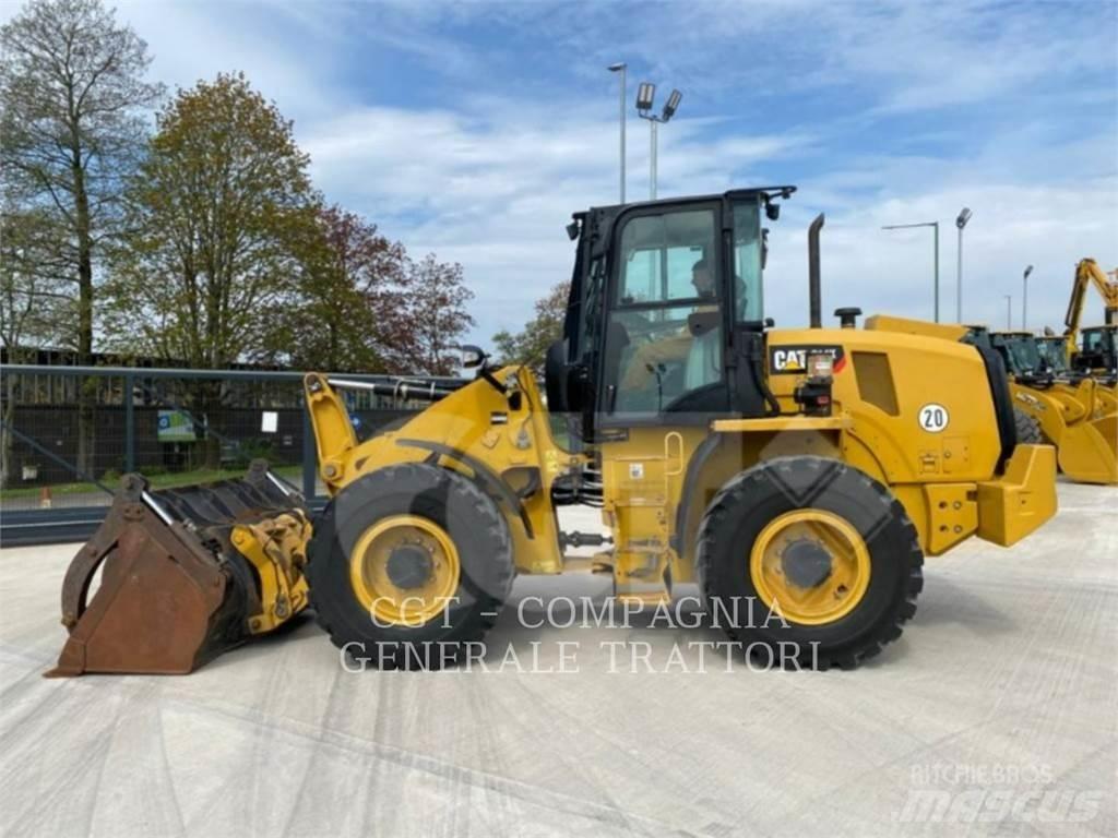 CAT 914K Gumikerekes homlokrakodók