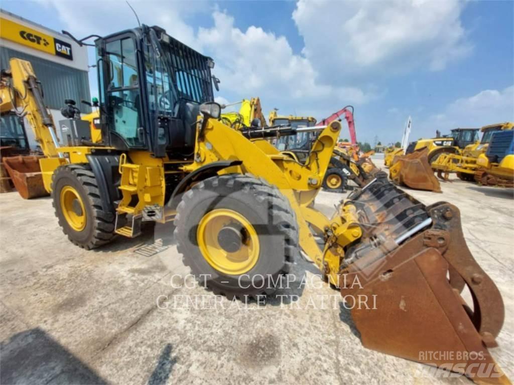 CAT 914K Gumikerekes homlokrakodók