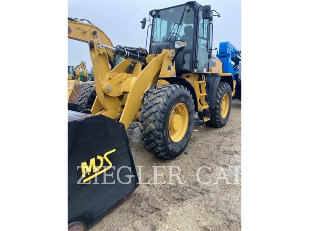 CAT 914M Gumikerekes homlokrakodók