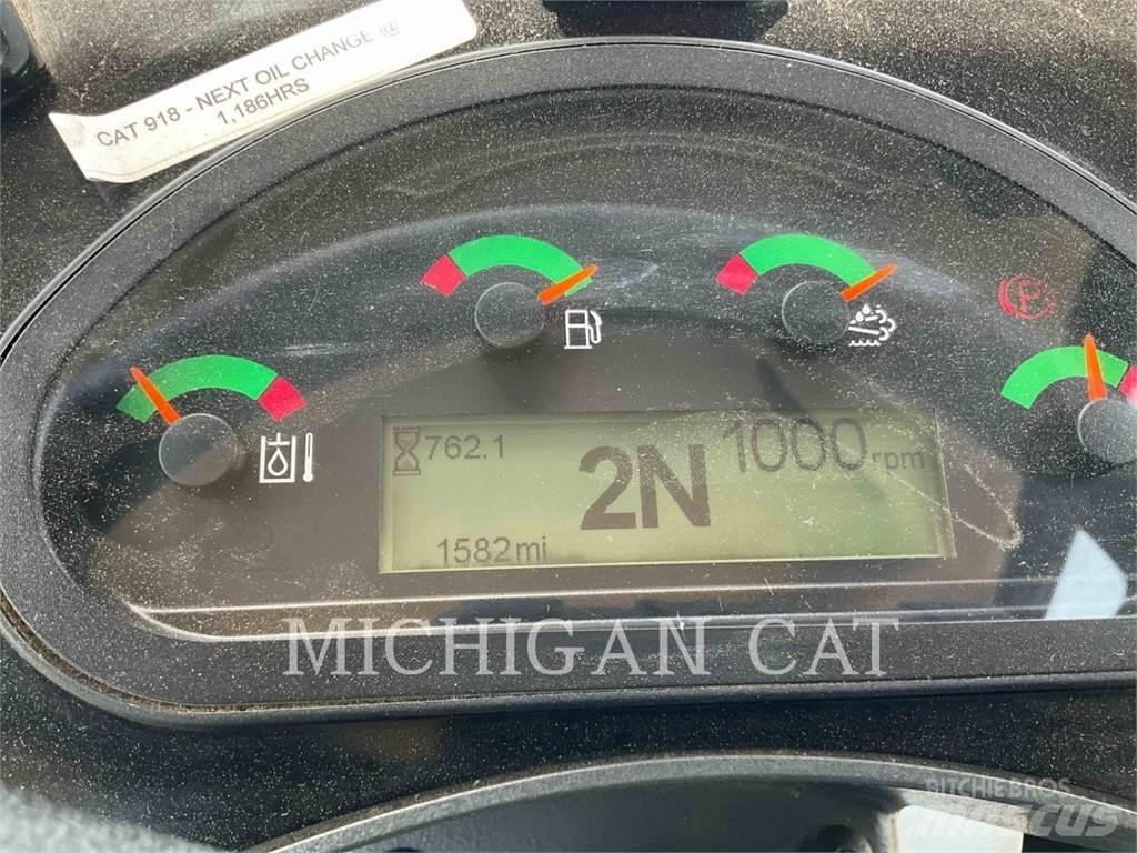 CAT 918M ARQ Gumikerekes homlokrakodók