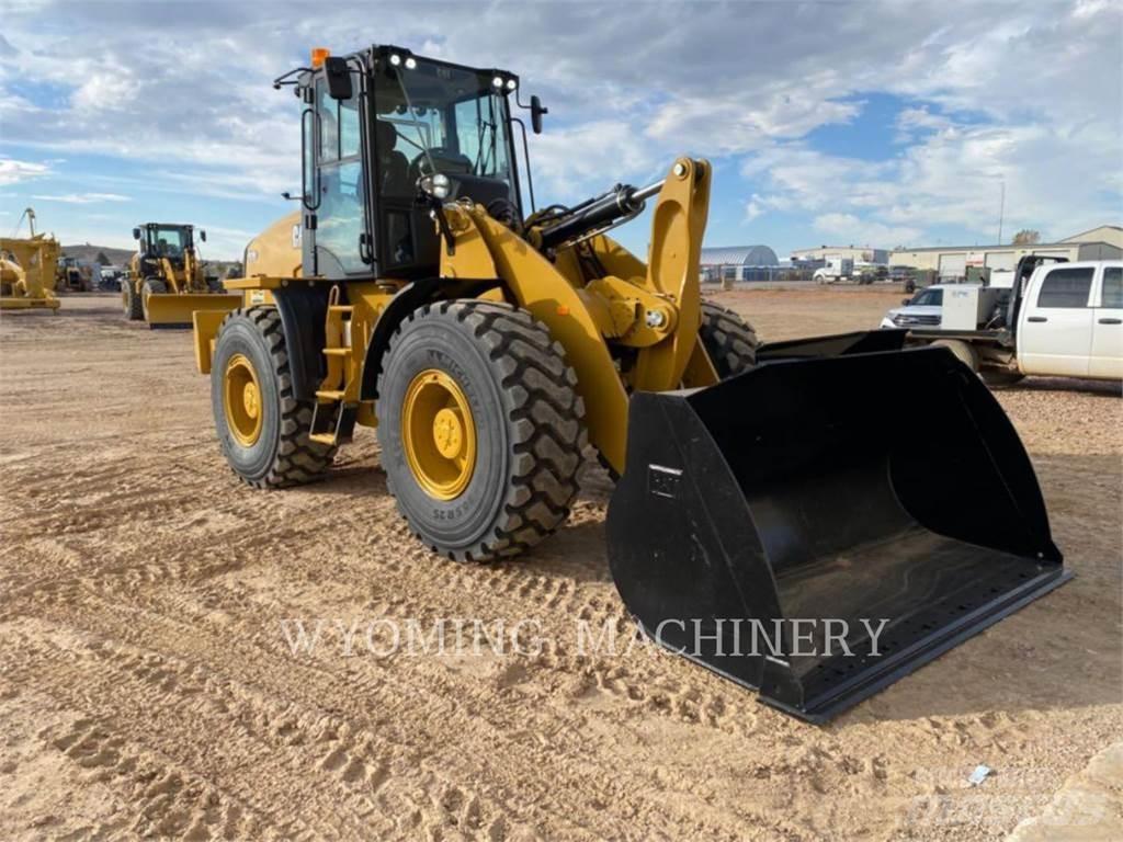 CAT 920 Gumikerekes homlokrakodók