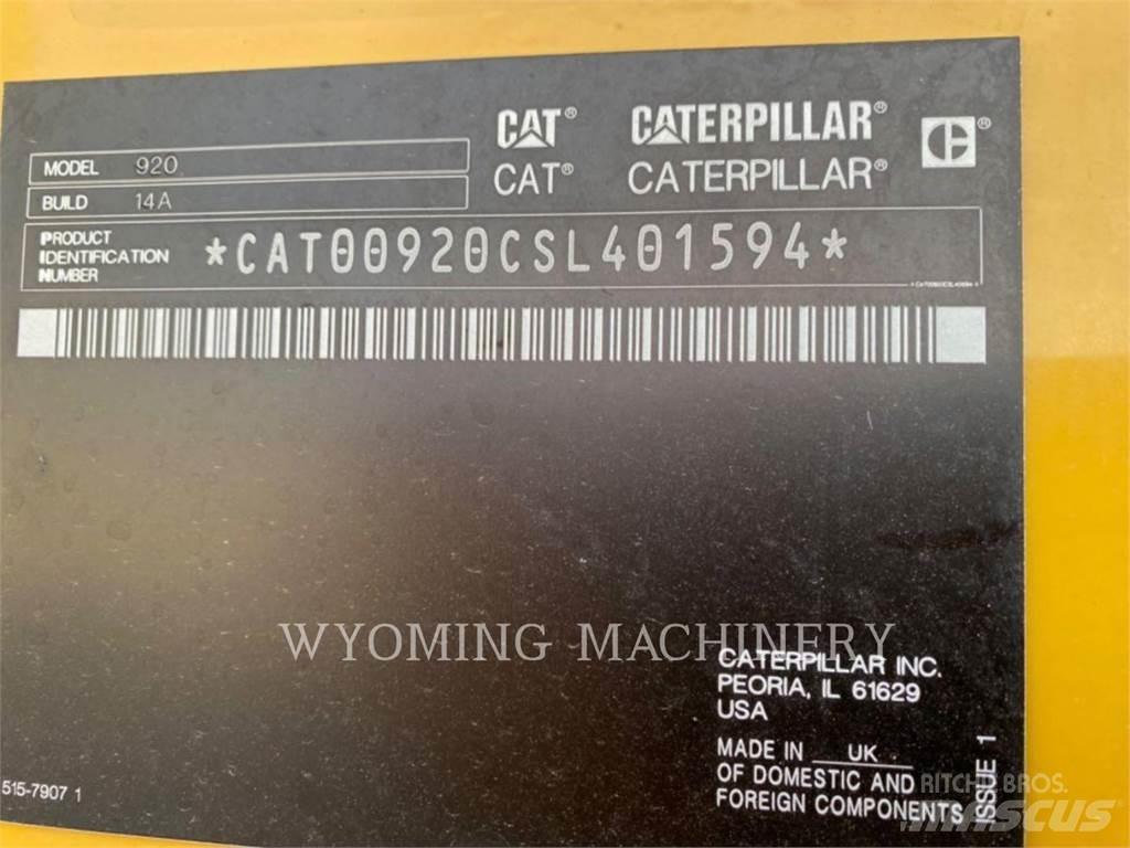 CAT 920 Gumikerekes homlokrakodók