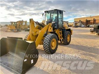 CAT 920 Gumikerekes homlokrakodók