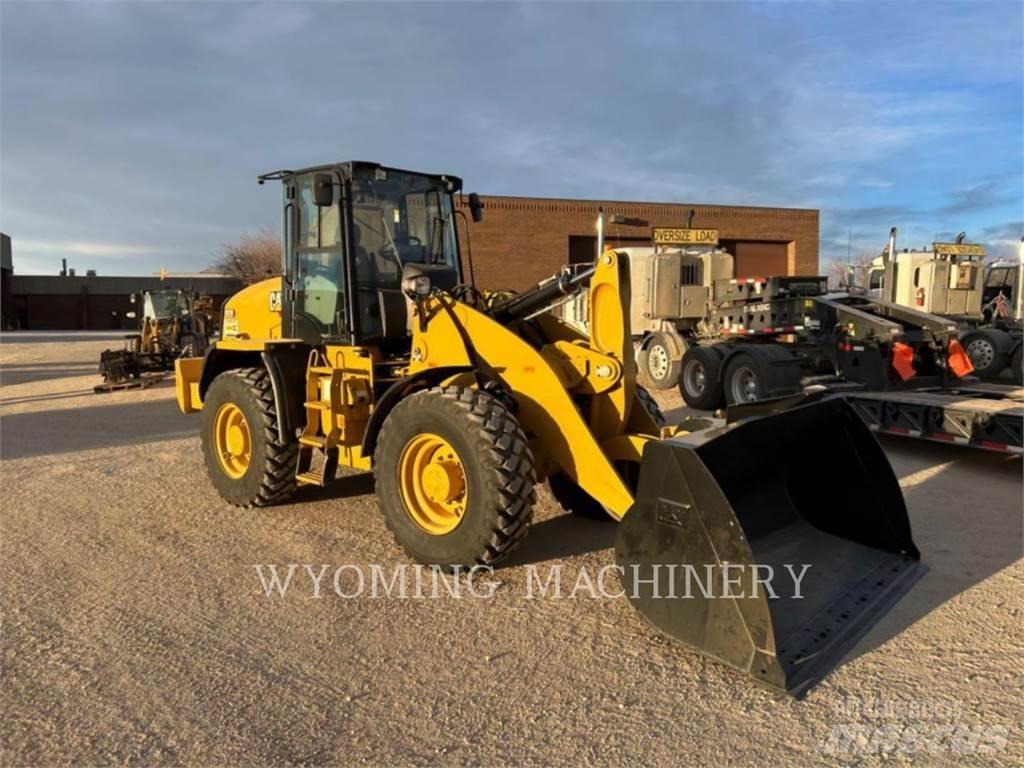 CAT 920 Gumikerekes homlokrakodók