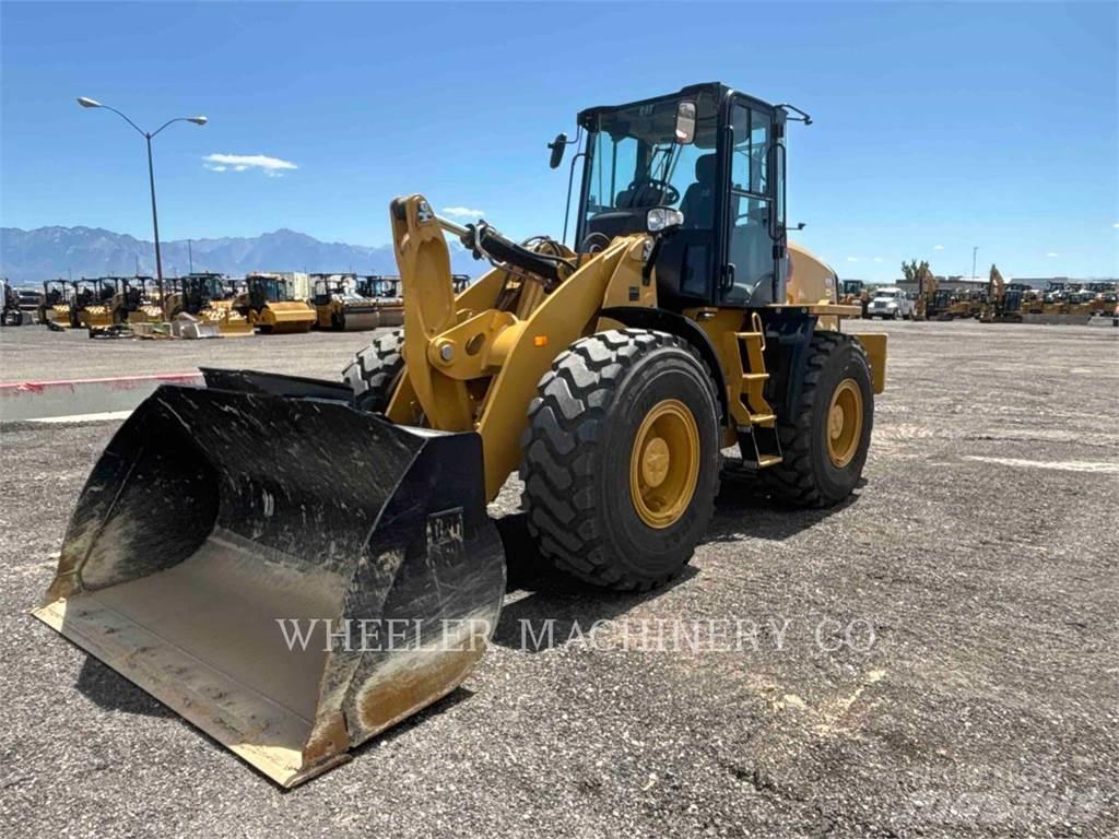 CAT 920 Gumikerekes homlokrakodók