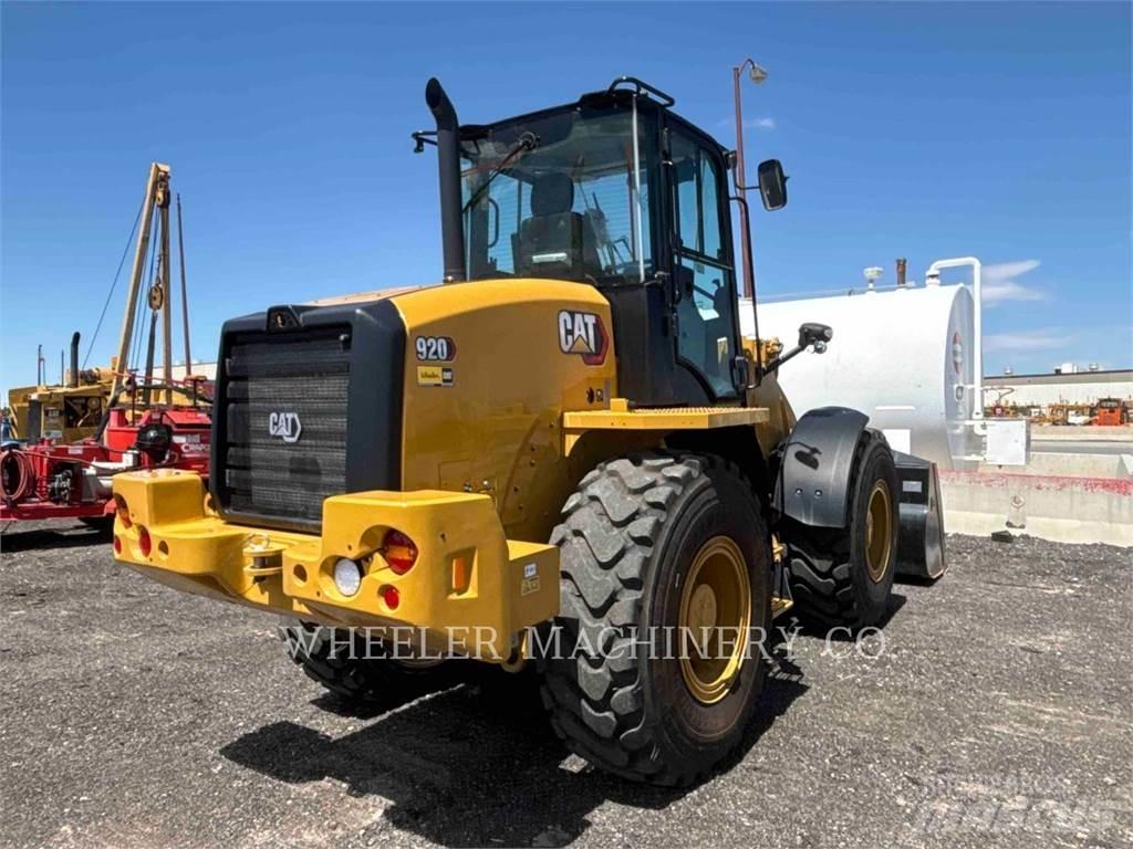CAT 920 Gumikerekes homlokrakodók