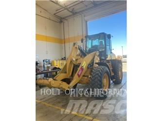 CAT 920 Gumikerekes homlokrakodók
