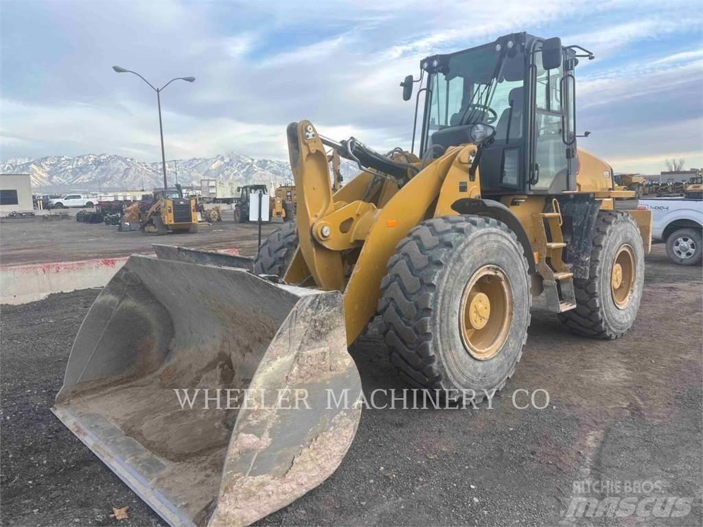 CAT 920 Gumikerekes homlokrakodók