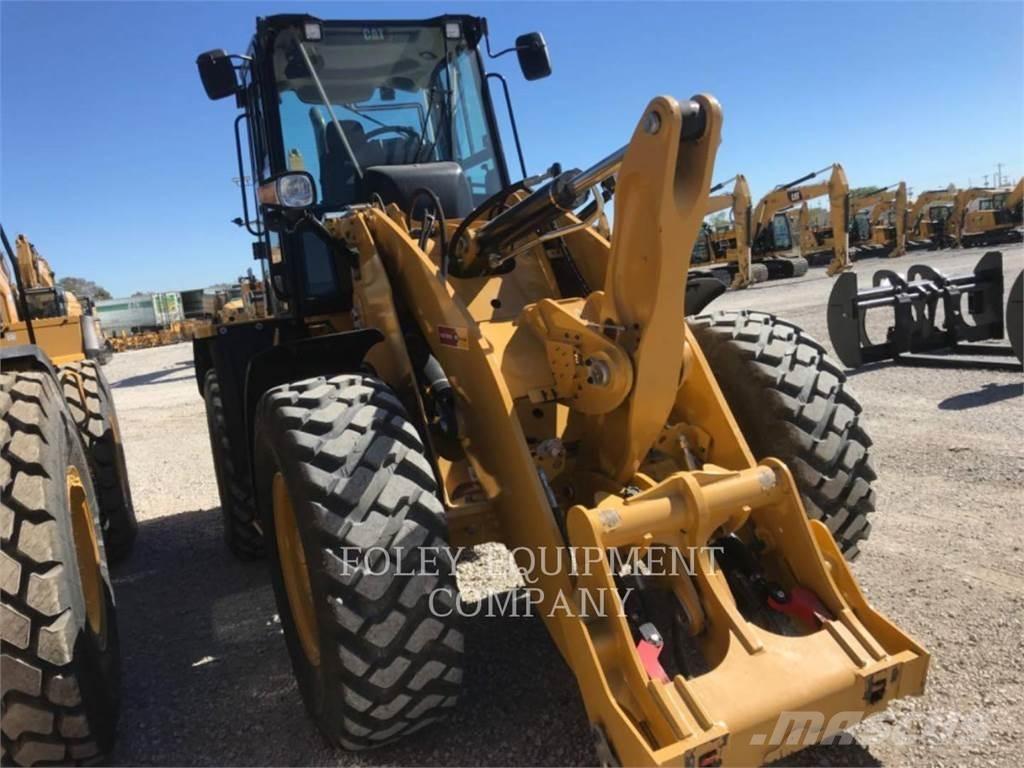 CAT 920-14 Gumikerekes homlokrakodók