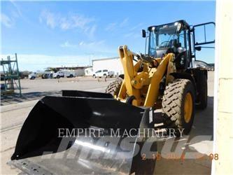 CAT 920-14 FC Gumikerekes homlokrakodók