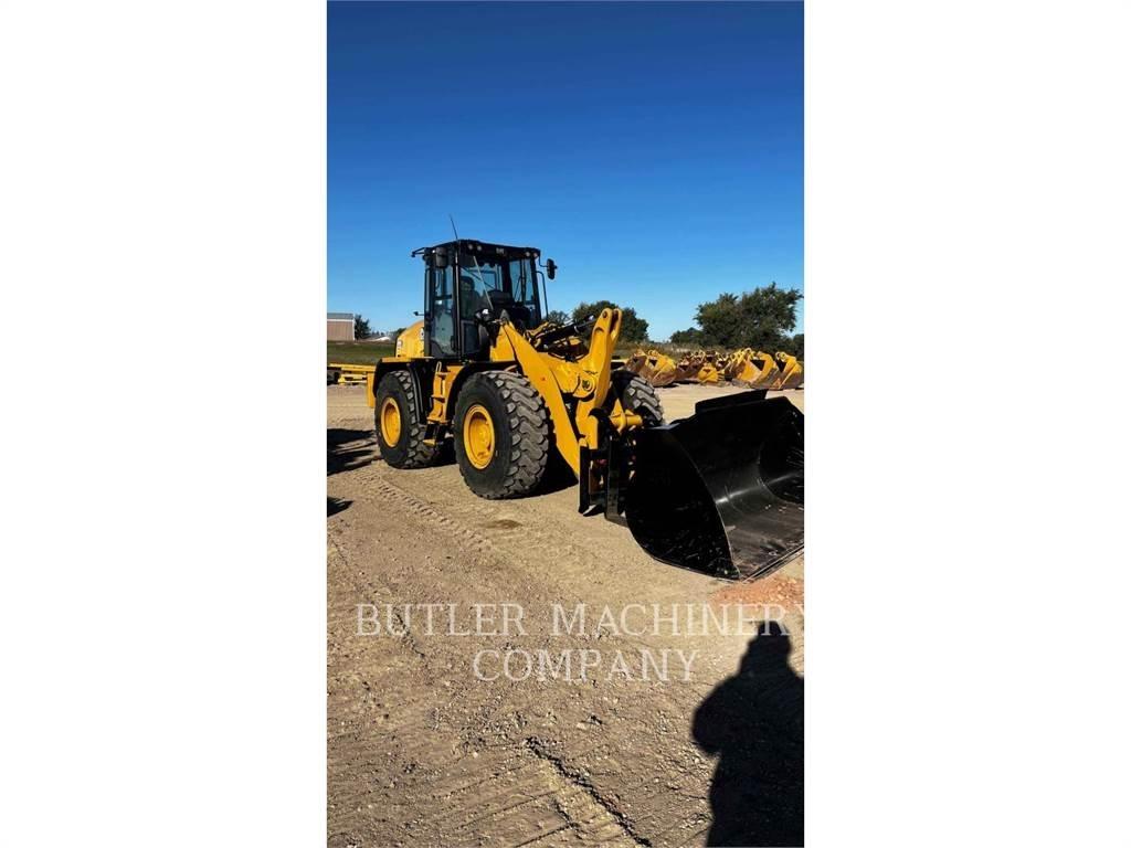 CAT 920-14A Gumikerekes homlokrakodók