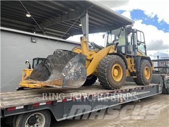 CAT 920FQC Gumikerekes homlokrakodók