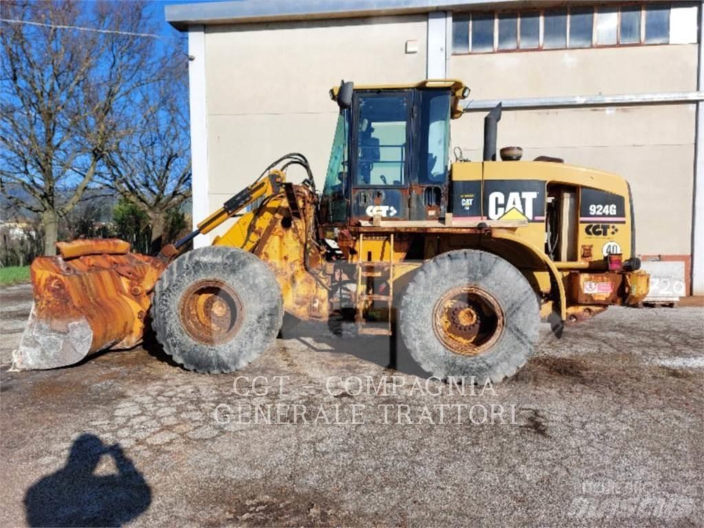 CAT 924G Gumikerekes homlokrakodók