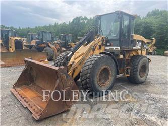 CAT 924G Gumikerekes homlokrakodók