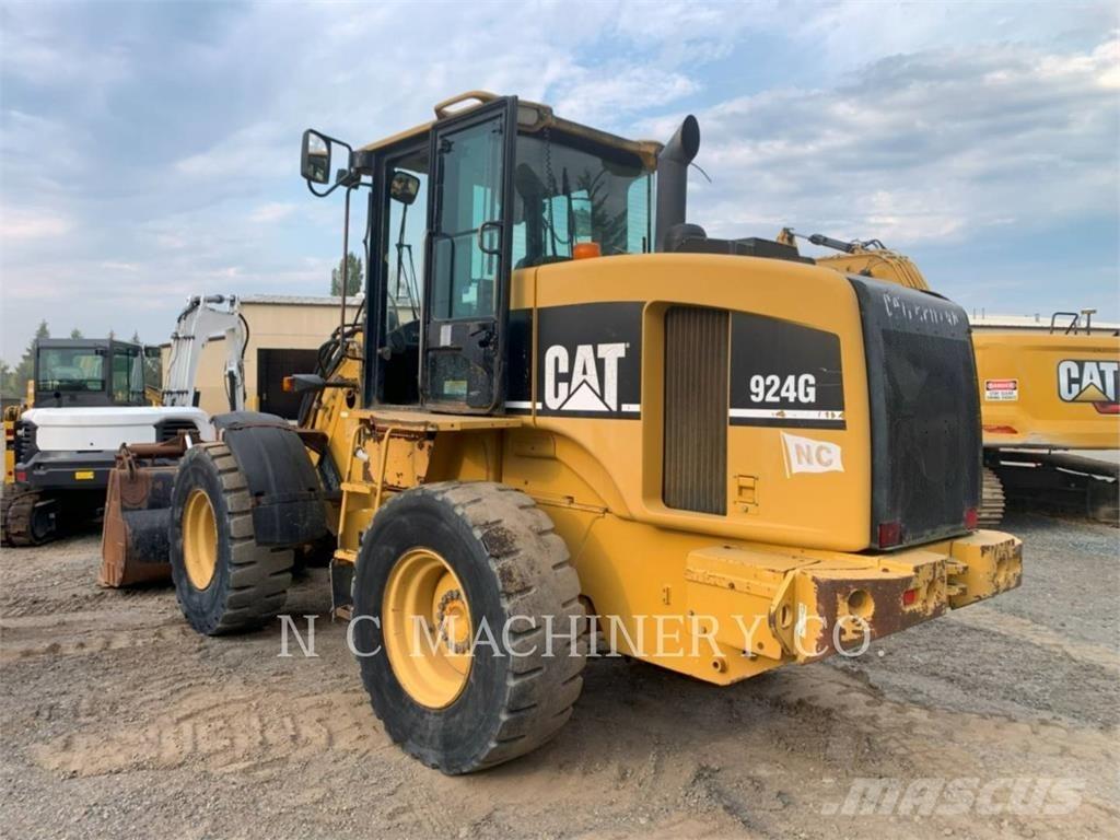 CAT 924G Gumikerekes homlokrakodók