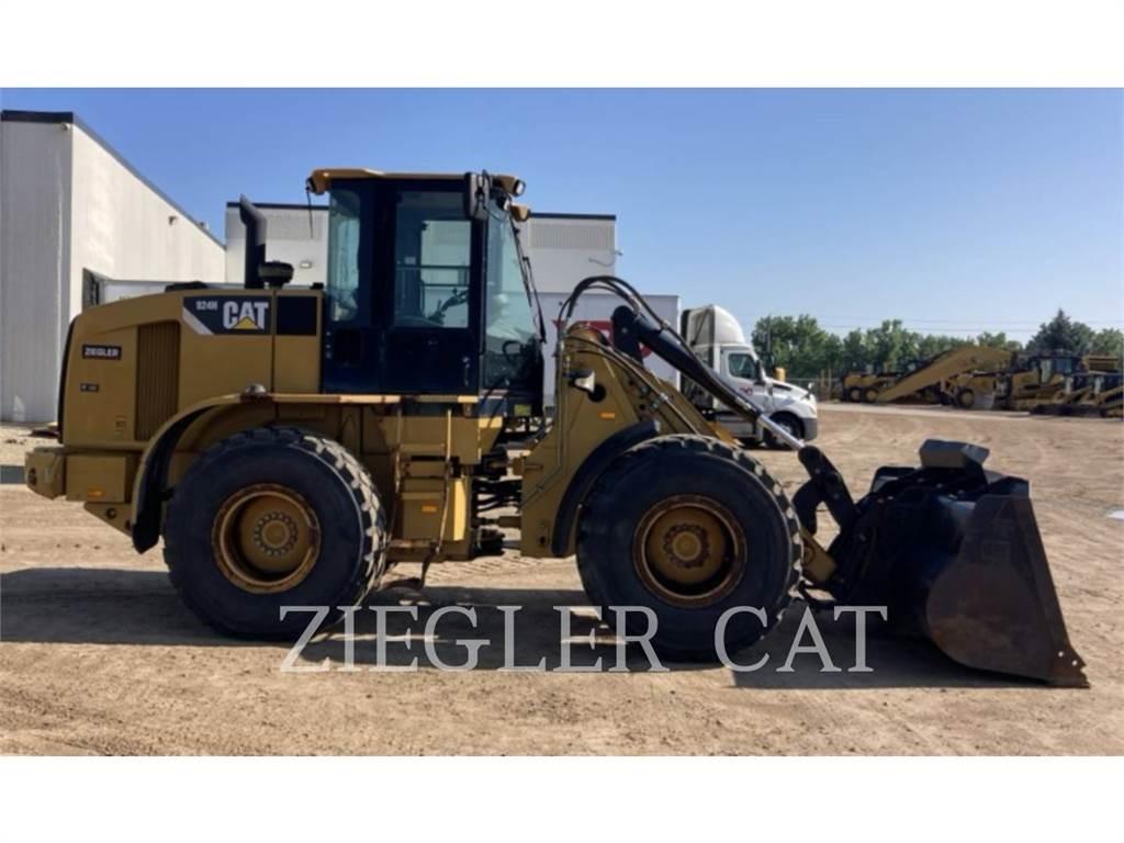 CAT 924H Gumikerekes homlokrakodók