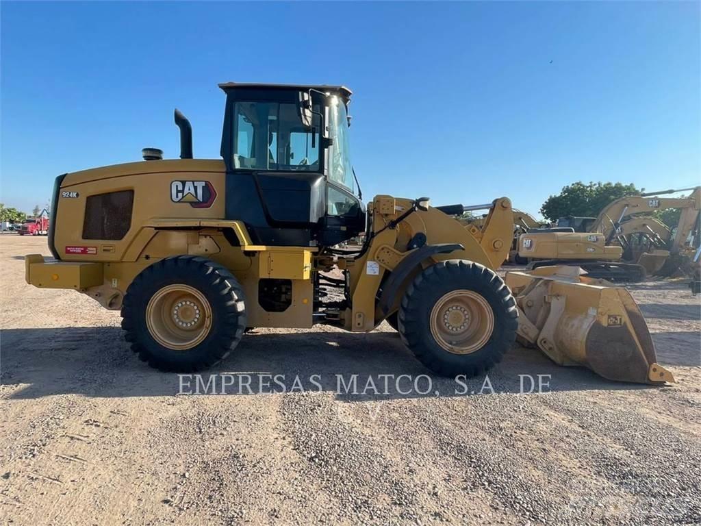 CAT 924K Gumikerekes homlokrakodók