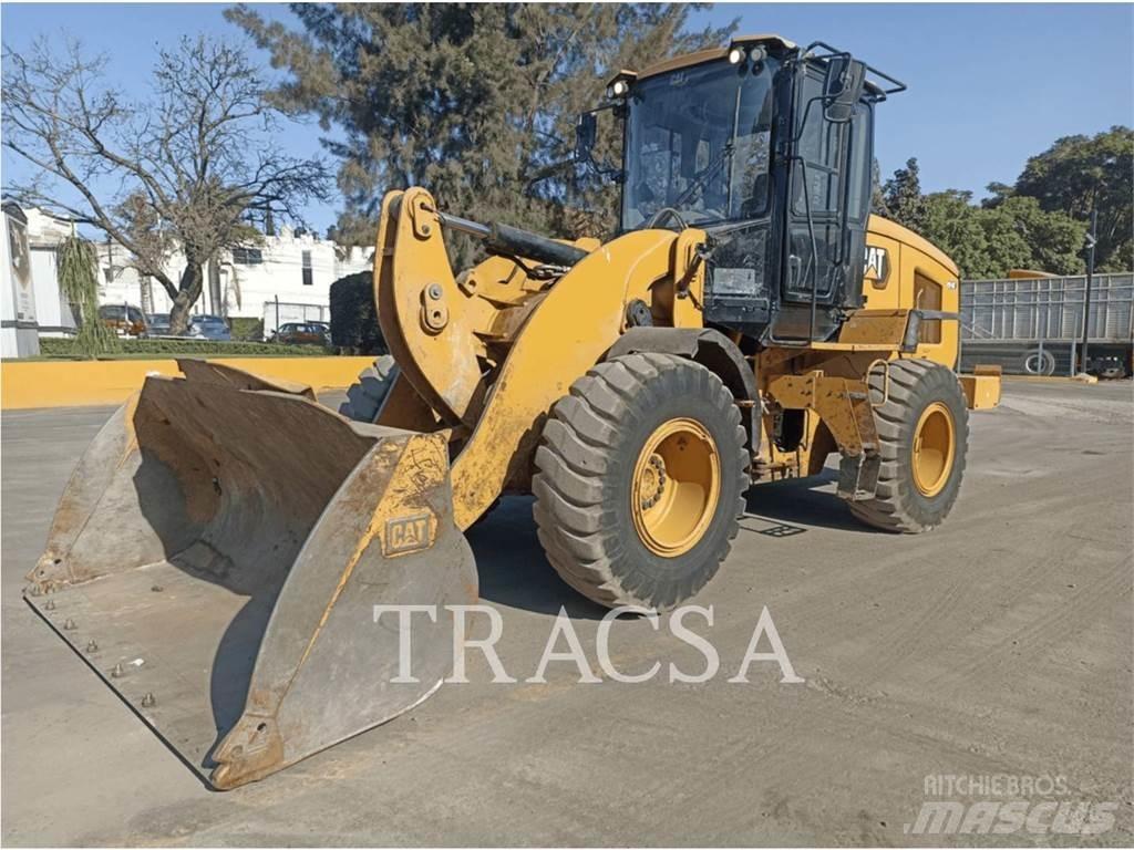 CAT 924K Gumikerekes homlokrakodók