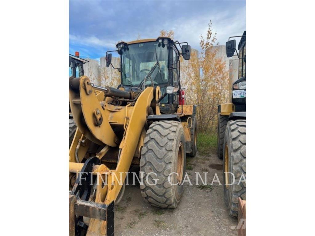 CAT 924K Gumikerekes homlokrakodók